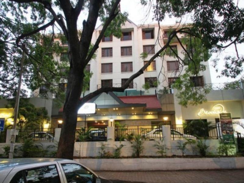 פונה Brookside Resorts Pvt. Ltd. מראה חיצוני תמונה